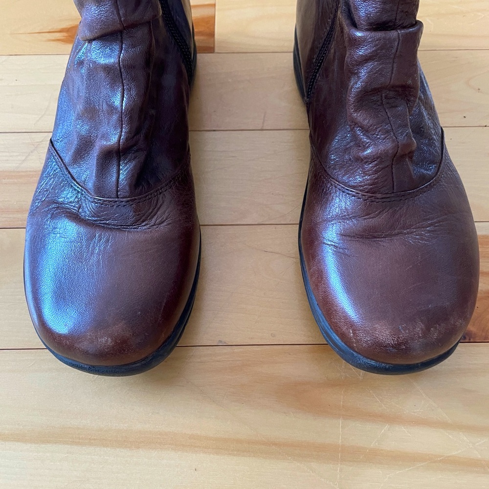 Clarks Leather Chelsea Boots